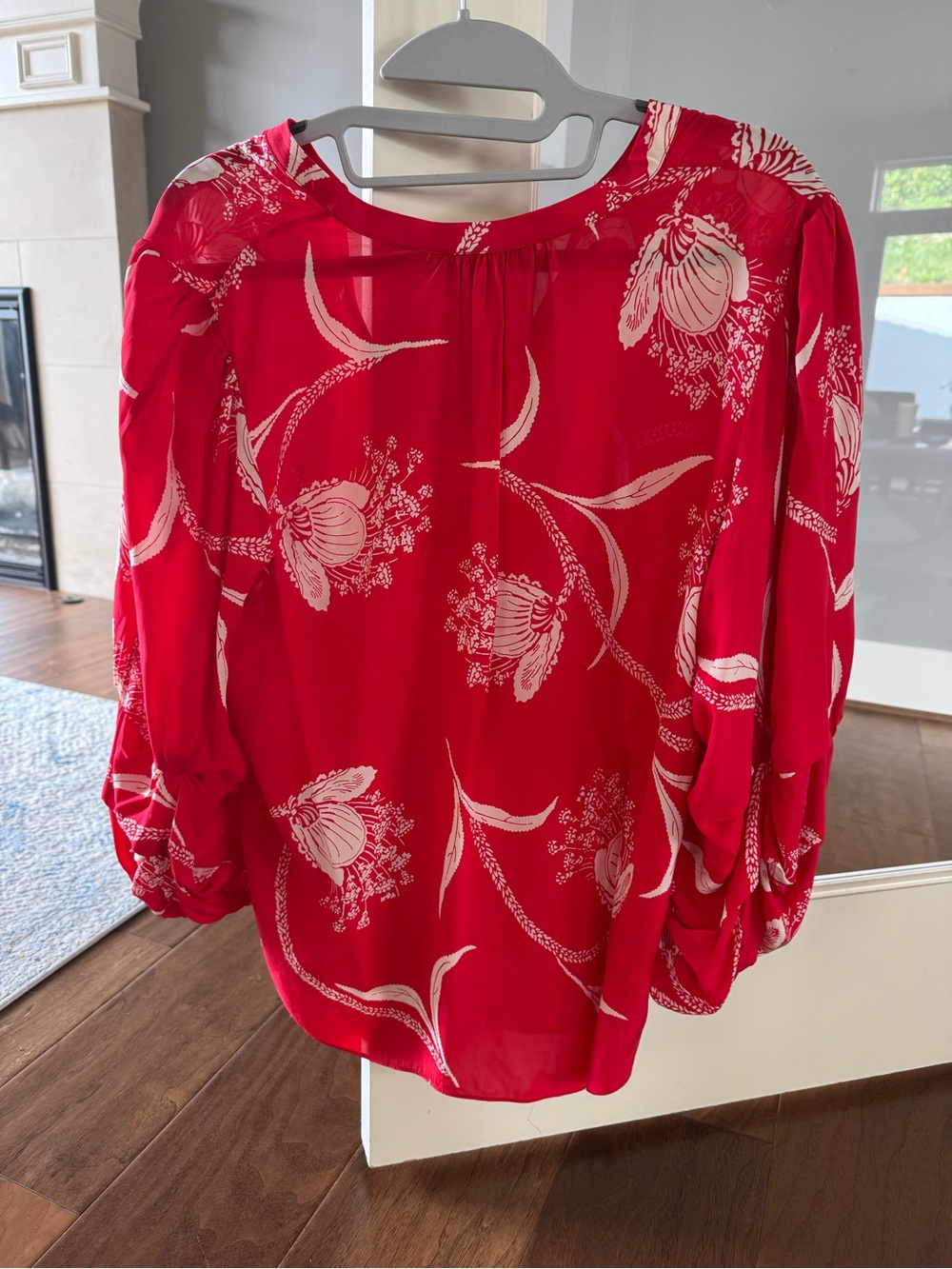 Joie Samyra Floral V-Neck Puff Sleeve Satin Blouse - Picture 8 of 10